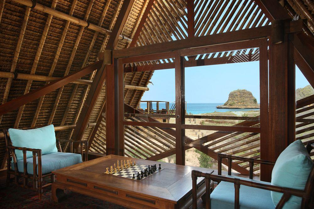 Vista Lobby Jeeva Beloam Beach Camp