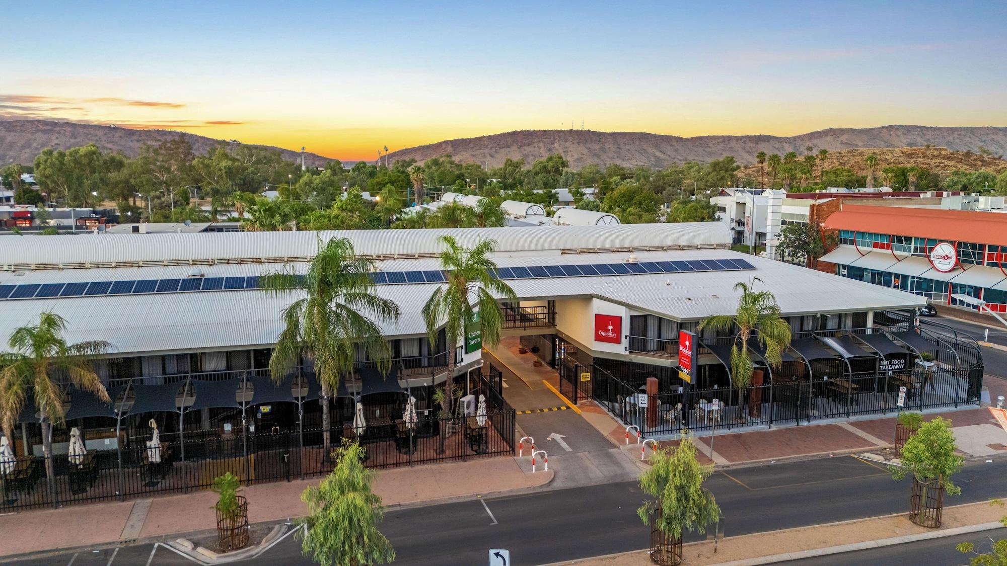 Vista Exterior Diplomat Hotel Alice Springs