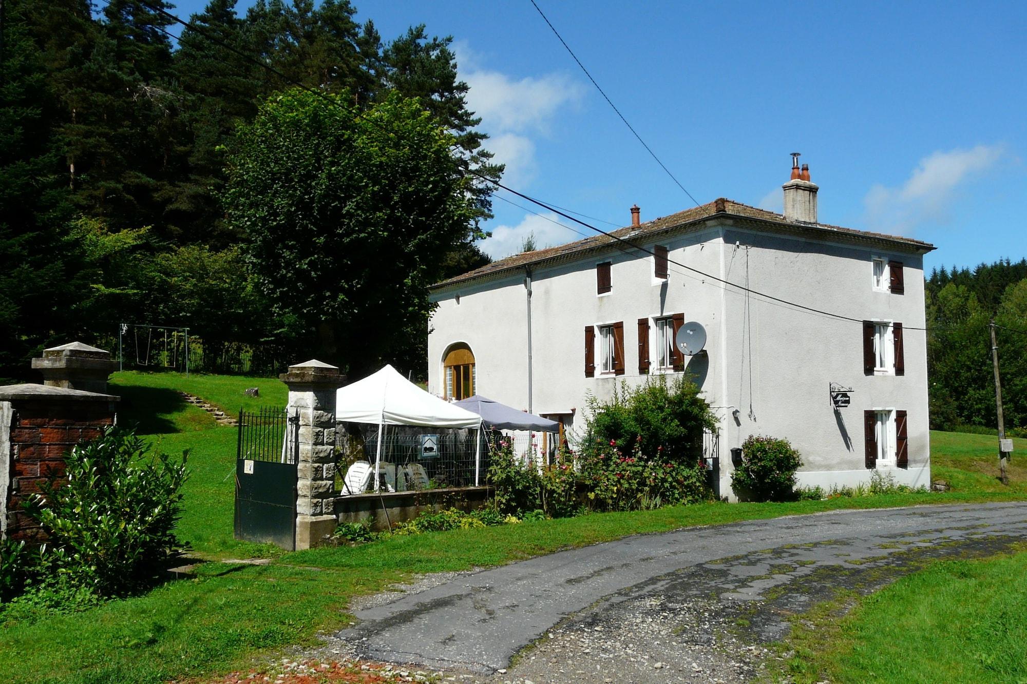 Vista Exterior Maison Neuve Grandval