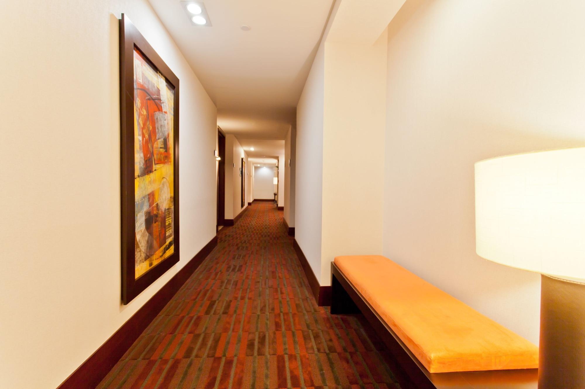 Varios NH Collection Guadalajara Providencia