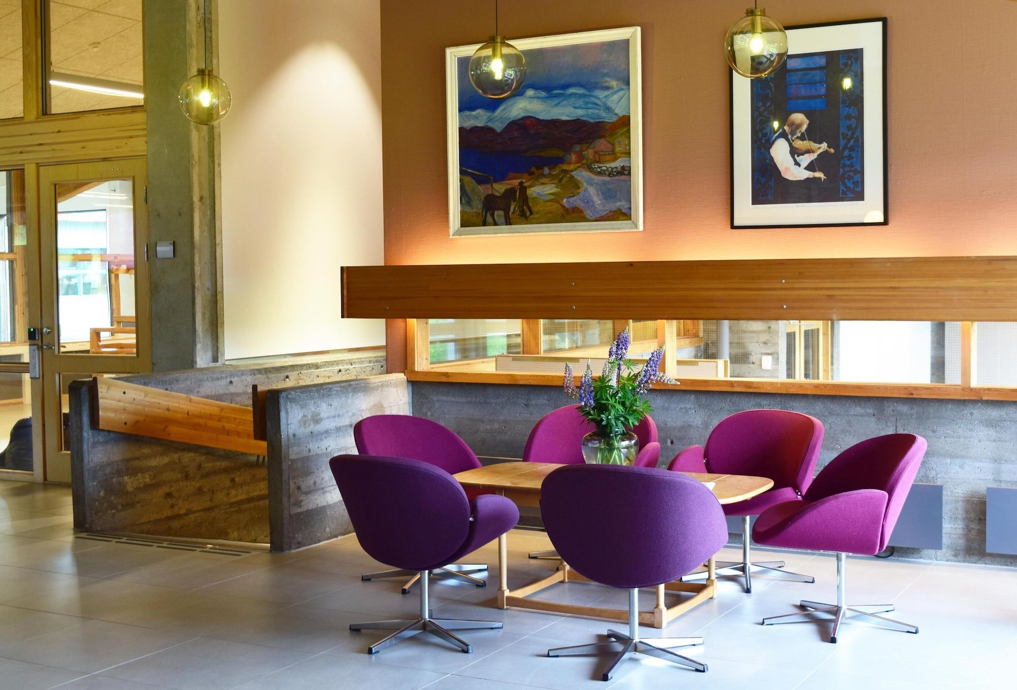 Vista Lobby Raulandsakademiet og Vandrerhjem