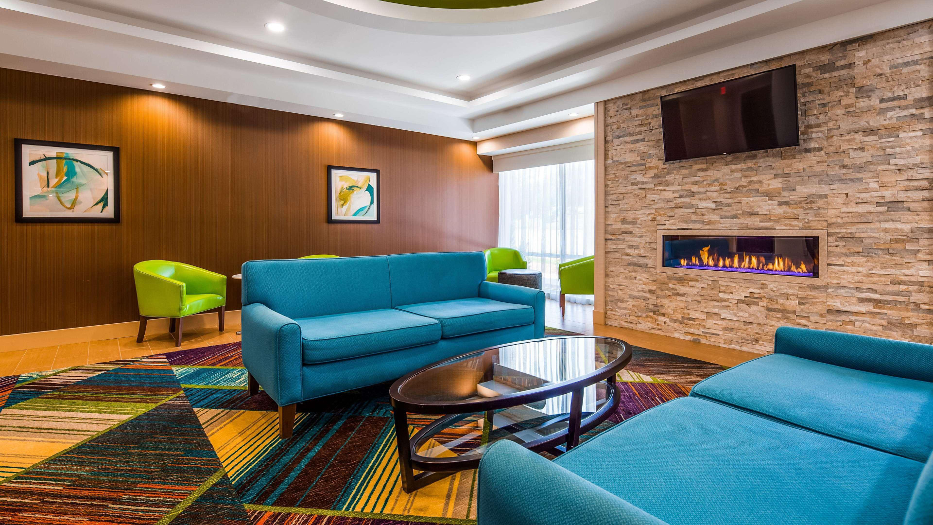 Vista Lobby Best Western Plus North Shore Hotel