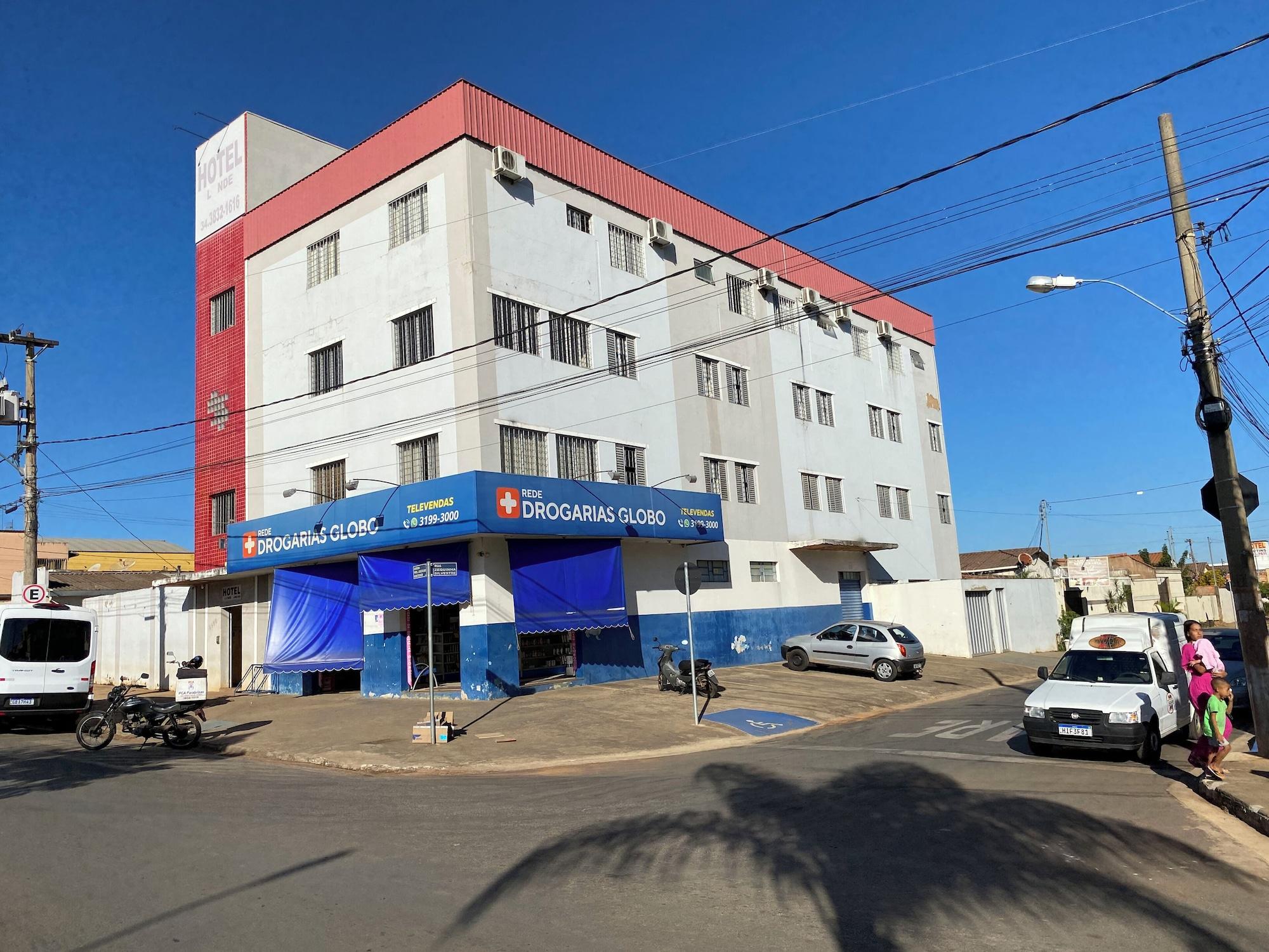 Vista Exterior Hotel Londe
