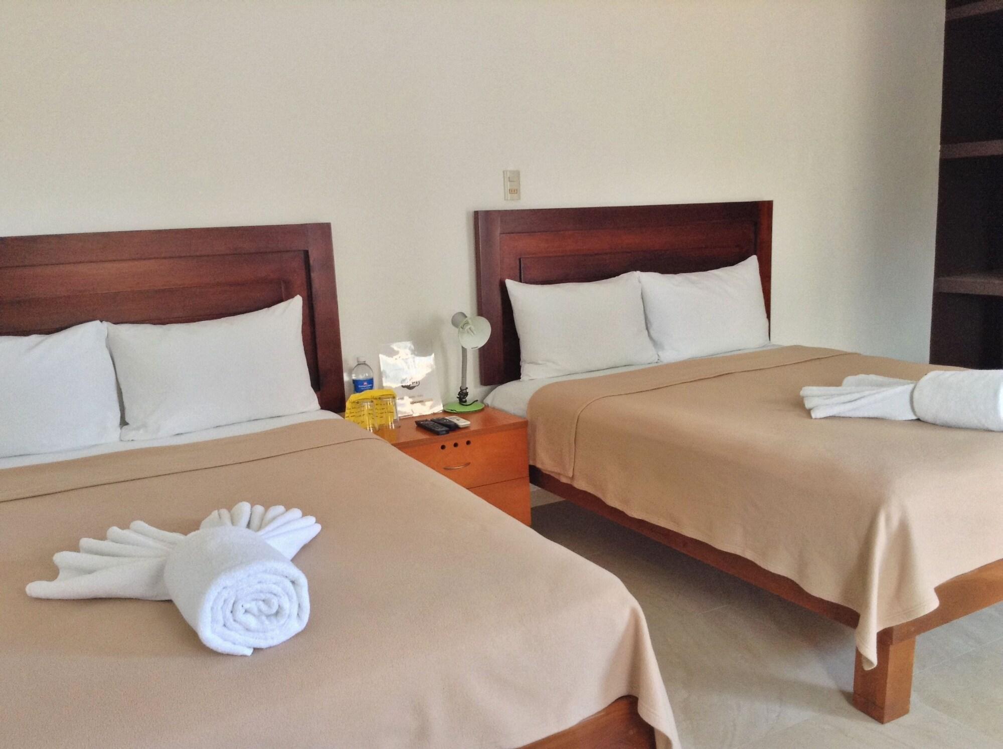 Varios Hotel Posada Malix Pek
