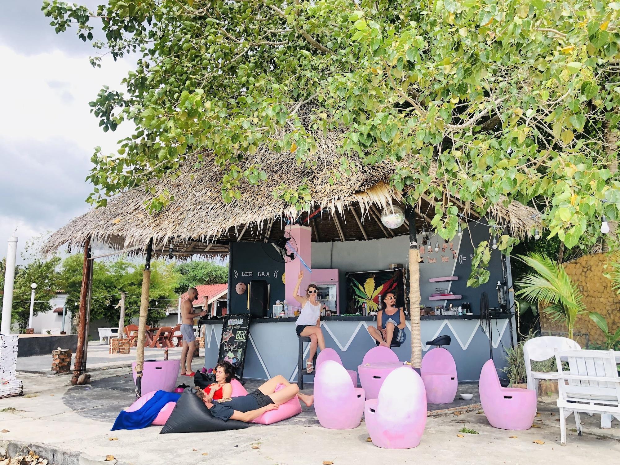 Bar/Salón Power Beach Resort