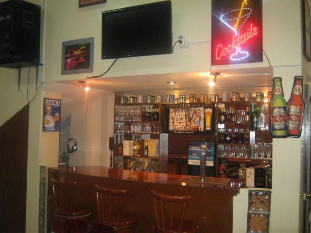 Bar/Salón Hotel Cisne II - Santa Elena