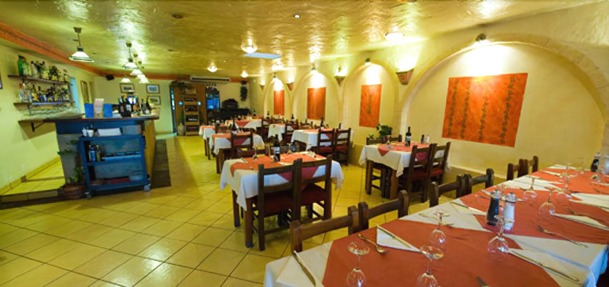 Restaurant Bungalows Santa Clara