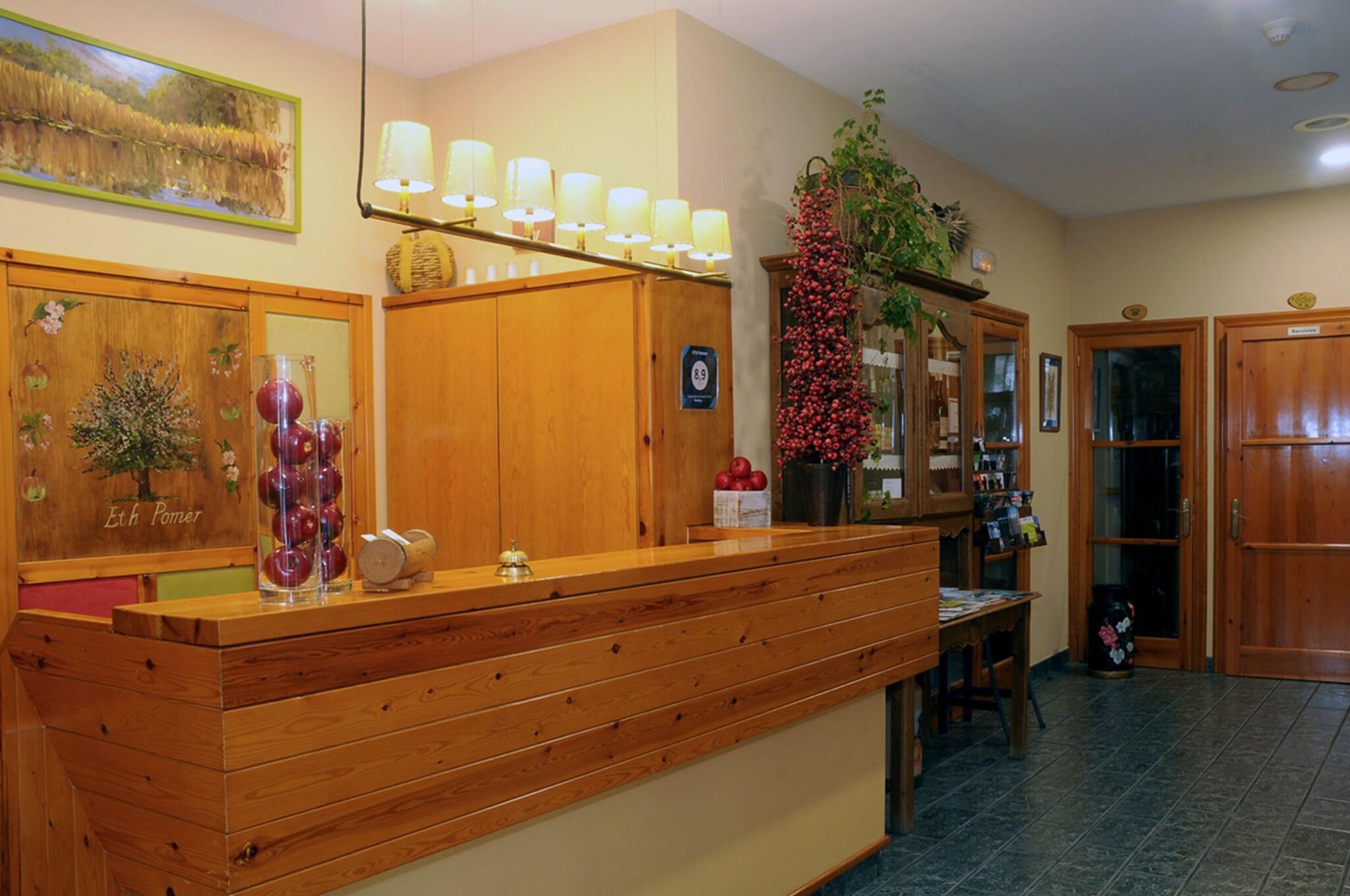 Vista Lobby Hotel Eth Pomer