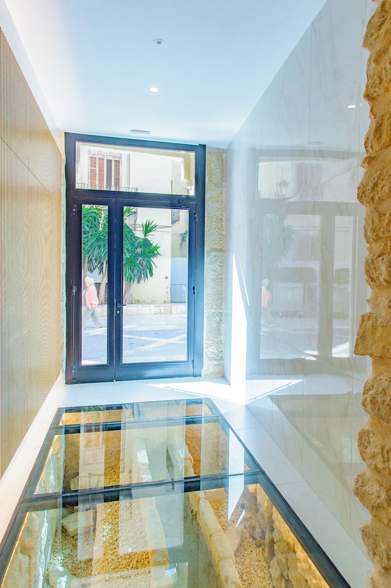 Vista Lobby Myflats Luxury Cathedral