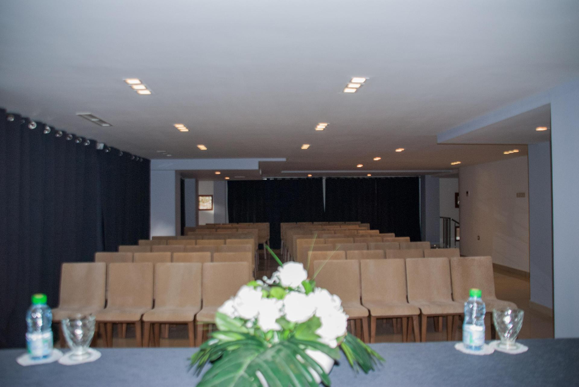 Sala de Reuniones Hotel A44