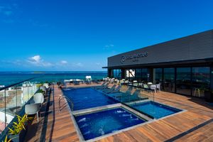 Alojamiento - Sea Avenue Hotel