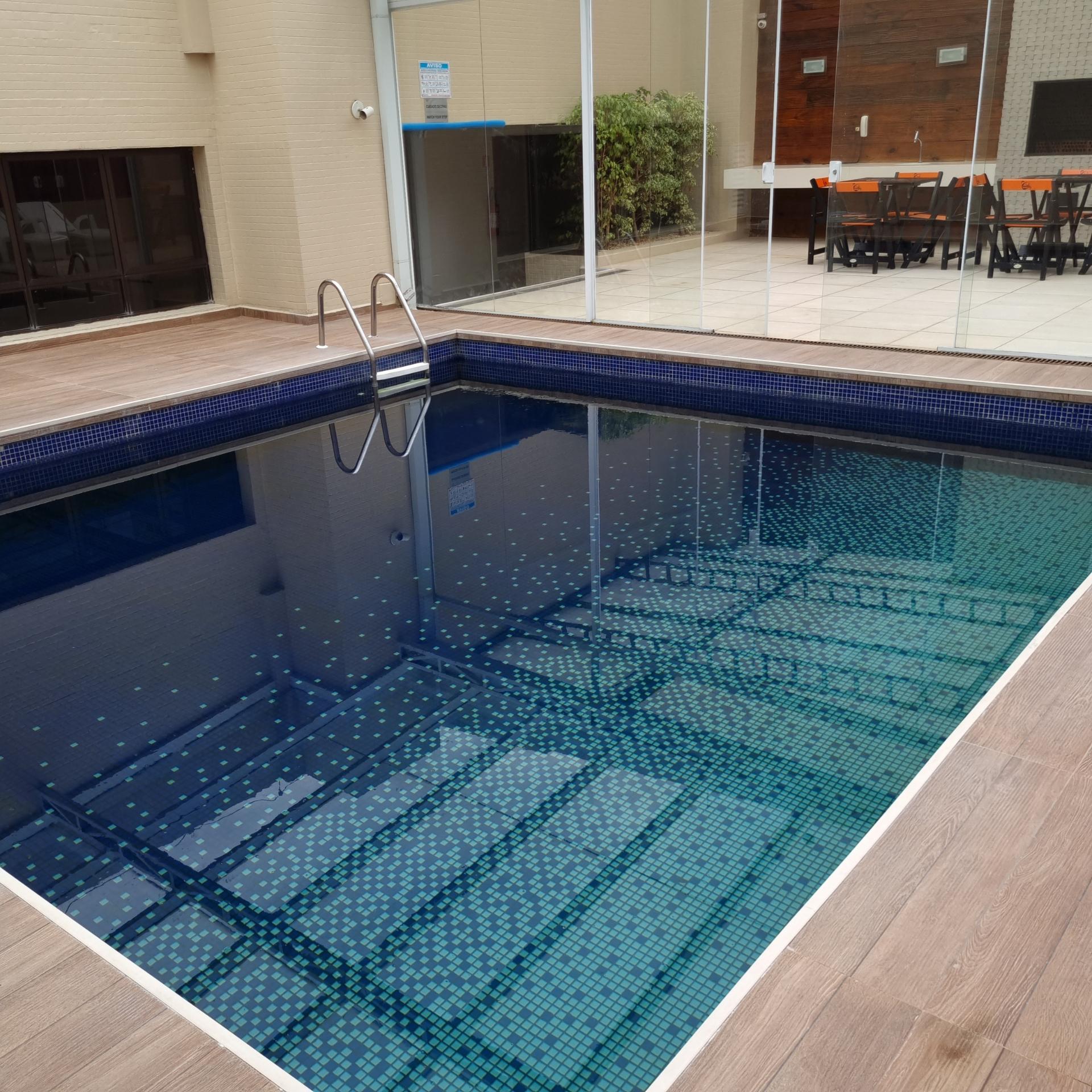 Vista Piscina Hotel Victoria Villa Curitiba By Nacional Inn