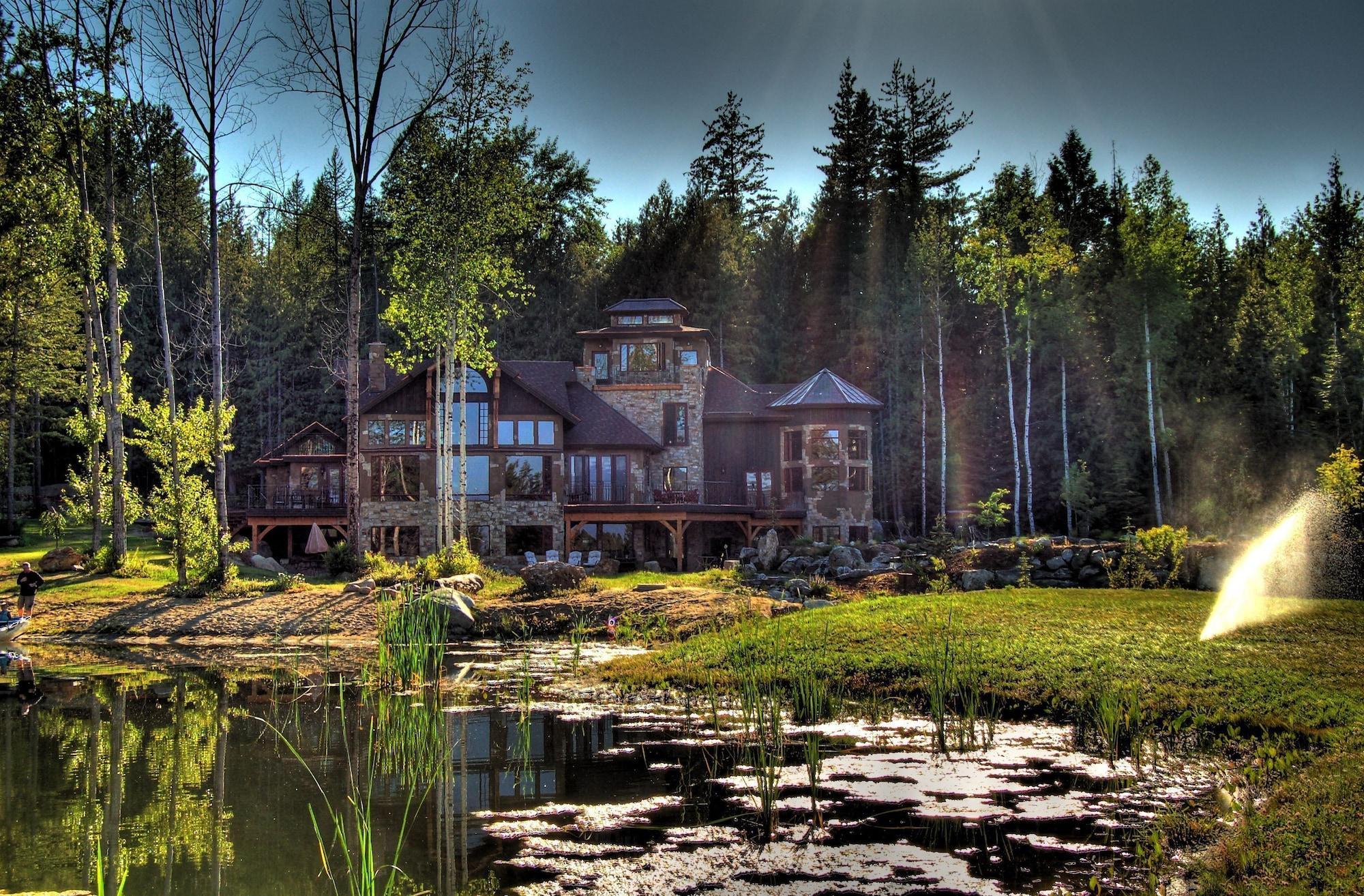 Varios Talus Rock Retreat