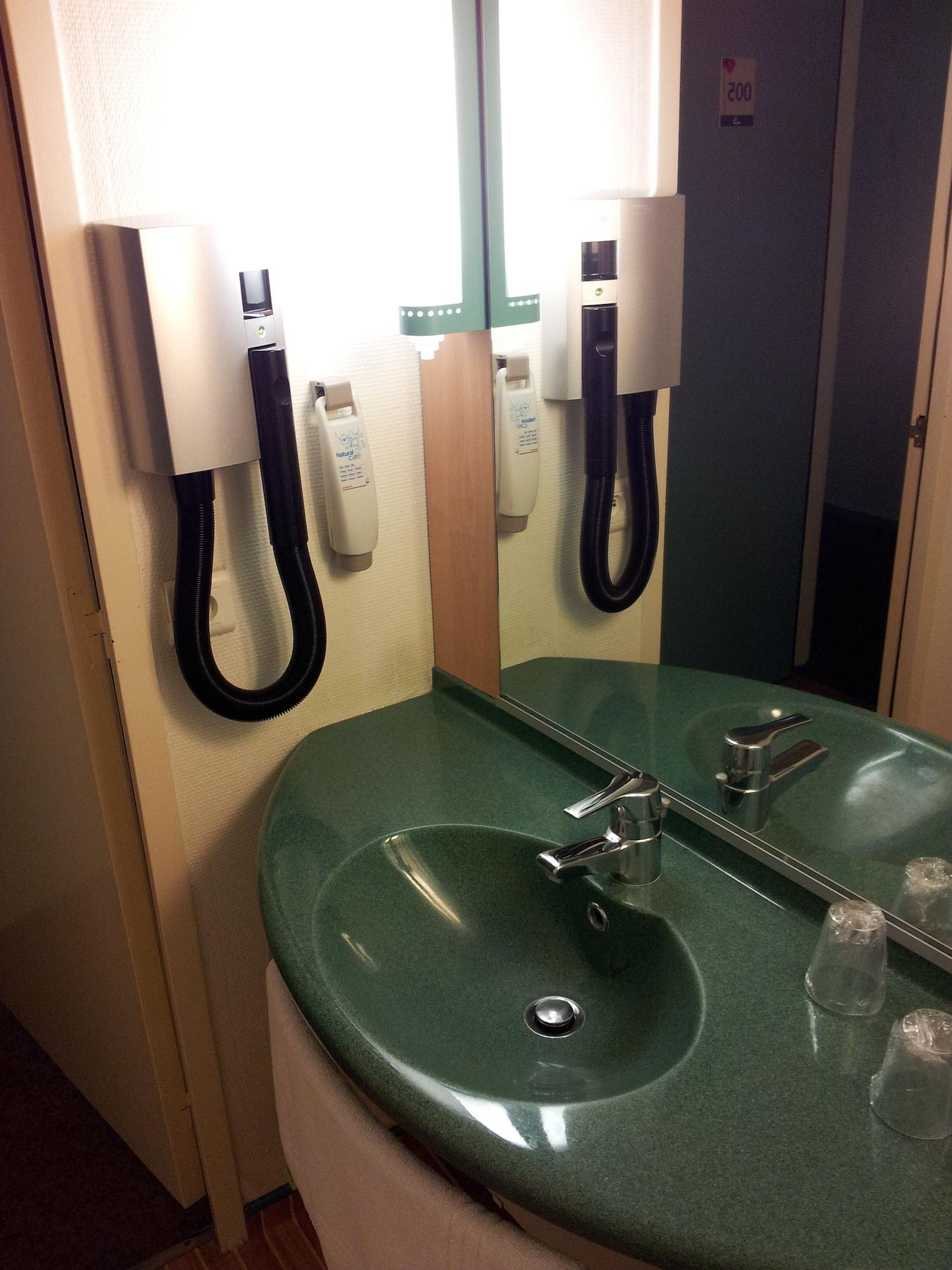 Equipamiento de Habitación ibis Vesoul