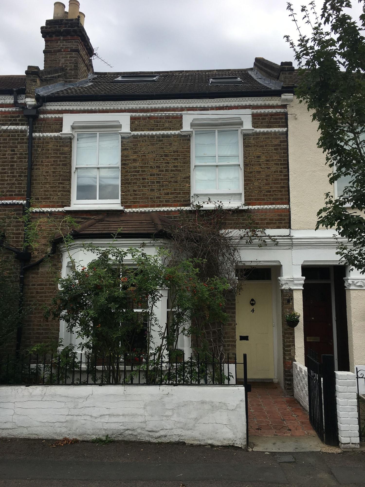 Vista Exterior Goodenough Guesthouse