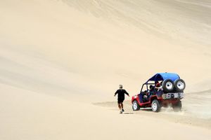 Actividad - Buggies y sandboard de Paracas