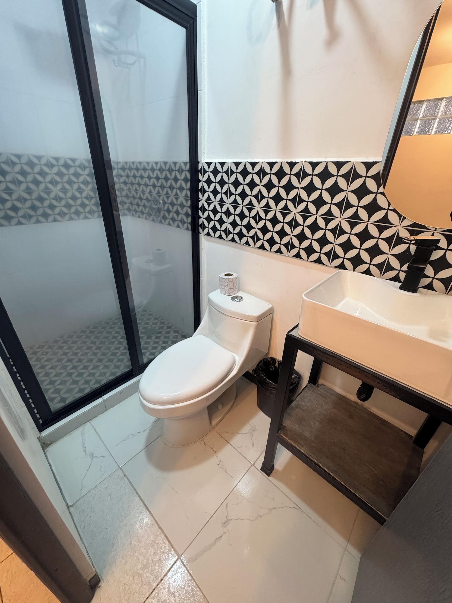 Equipamiento de Habitación Adhoc Fundidora