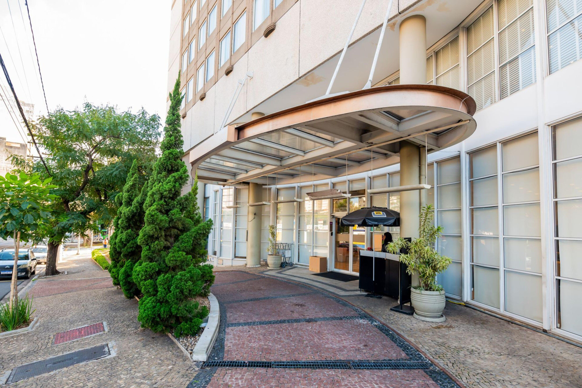 Vista Exterior Hotel Intercity Campinas