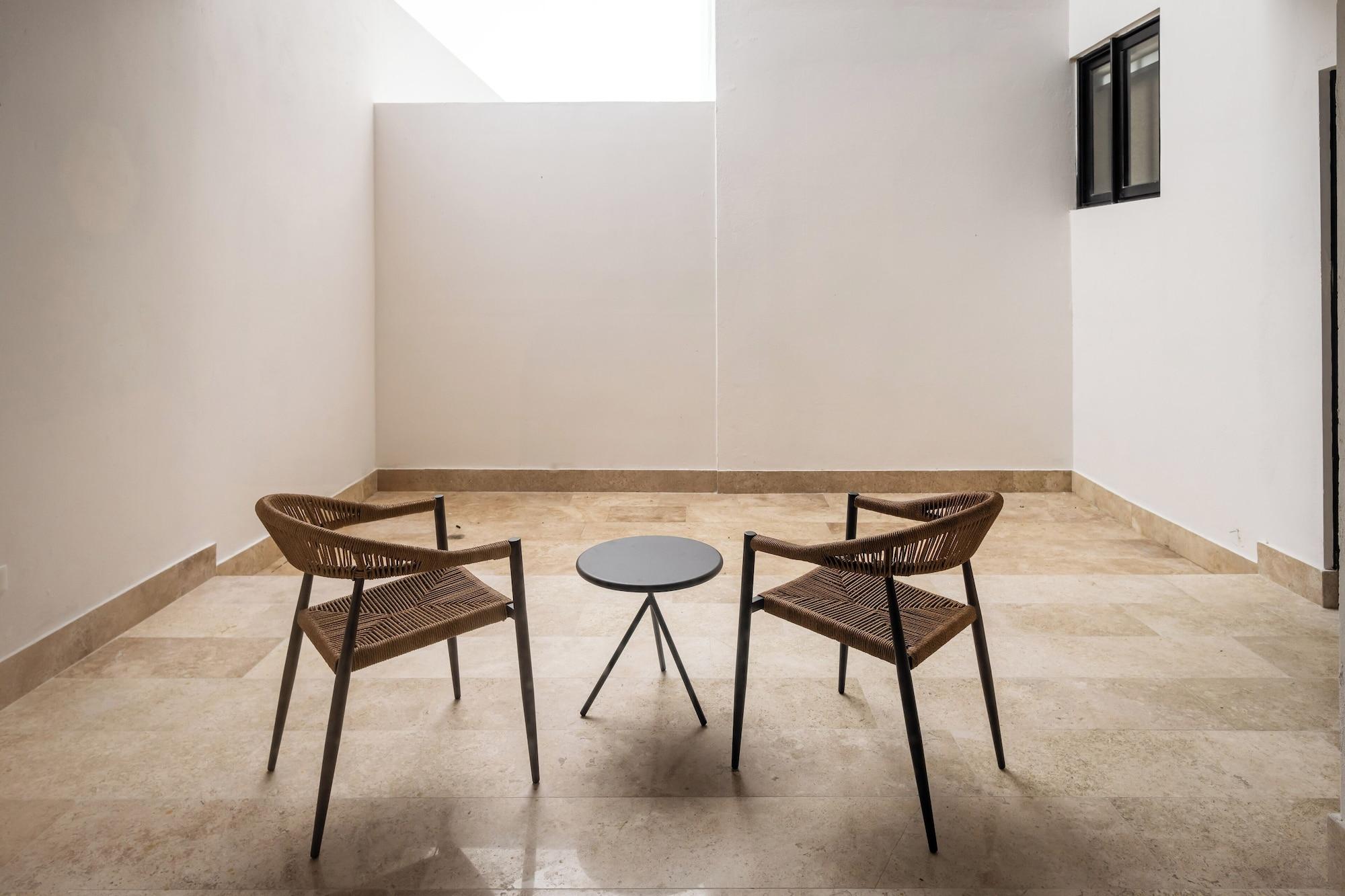 Equipamiento de Habitación Cumbres Garden luxury apartments