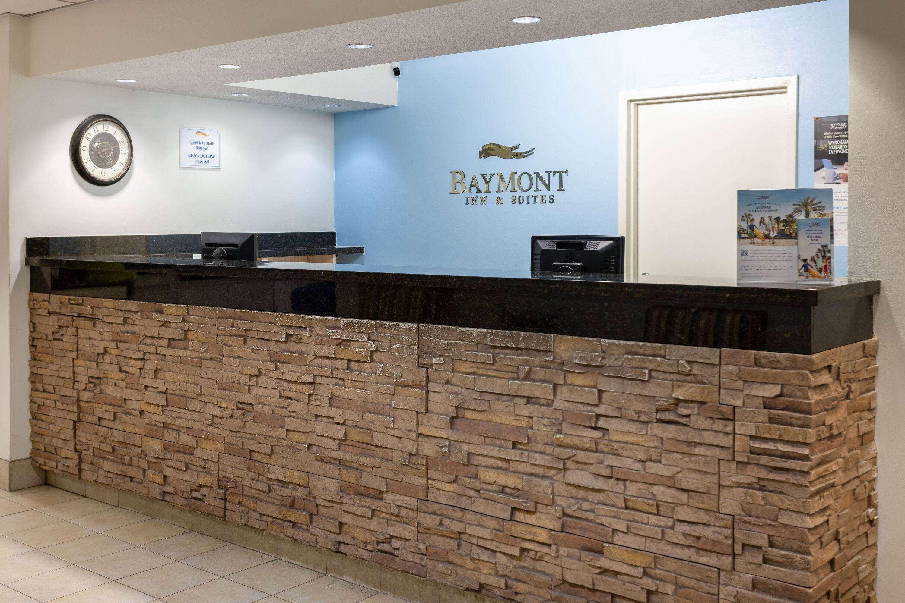 Vista Lobby Baymont by Wyndham Camp Lejeune