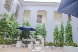 Alojamiento - SoulCare Gardens Hotel