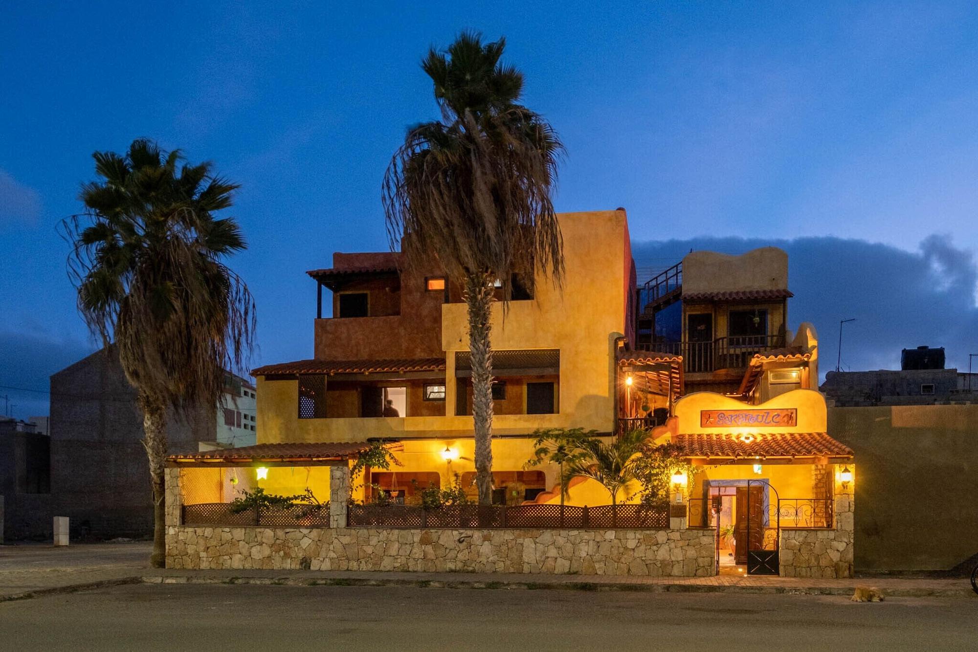 Varios Sakaroule Bed & Breakfast
