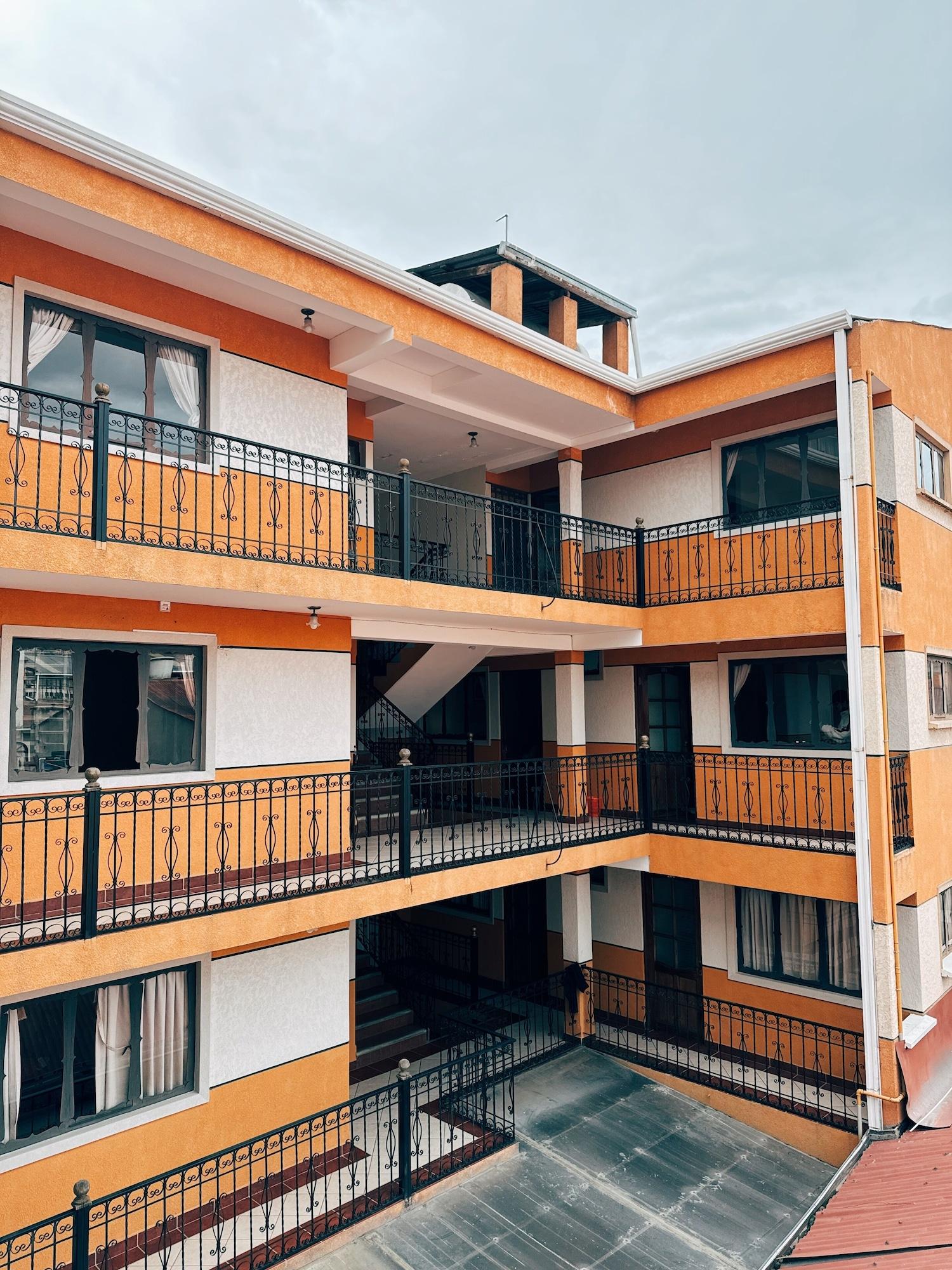 Vista Exterior YORK HOUSE