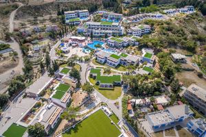 Alojamiento - Porto Angeli Beach Resort – All Inclusive