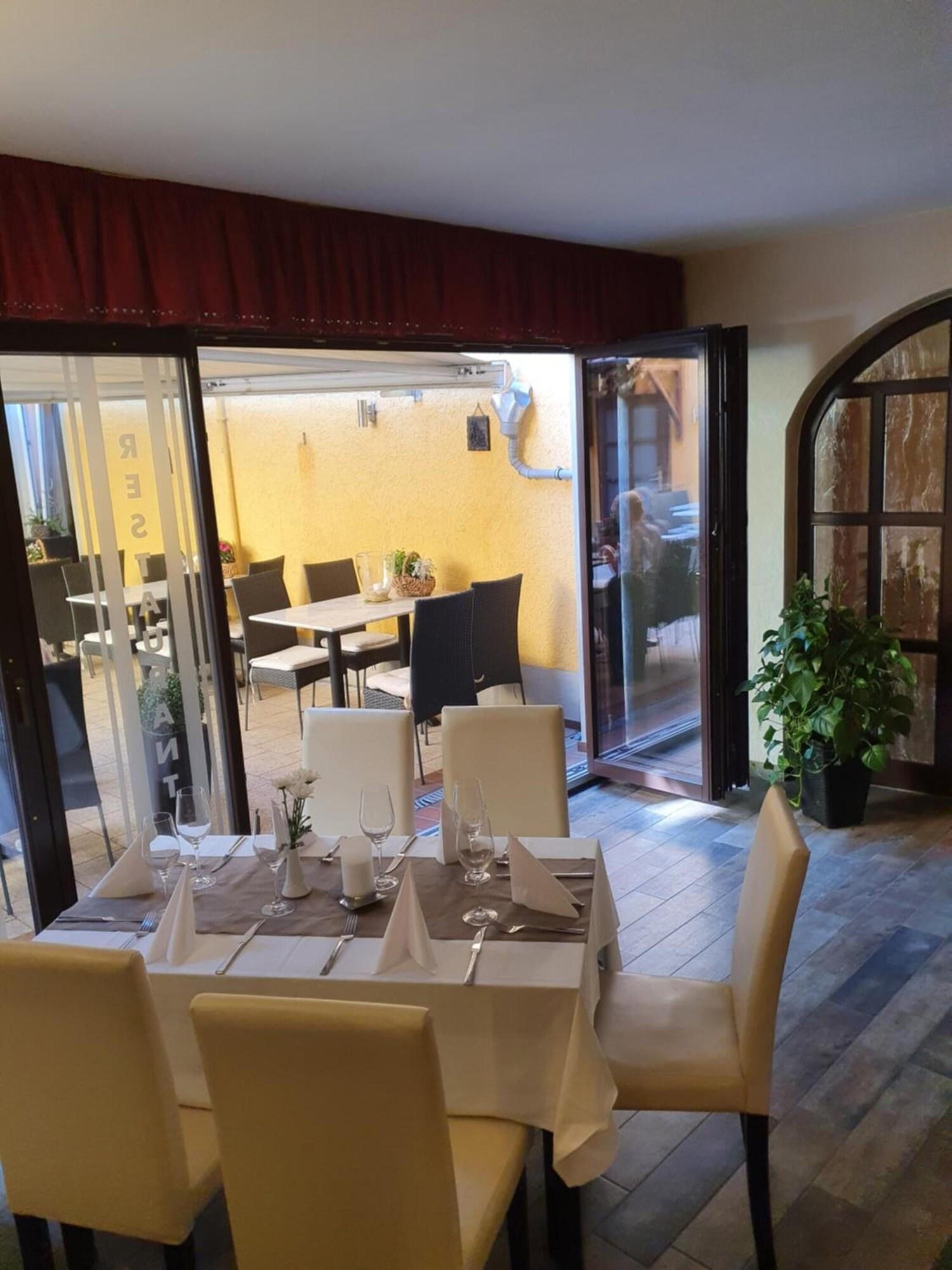 Restaurant Hotel Restaurant Zur Traube