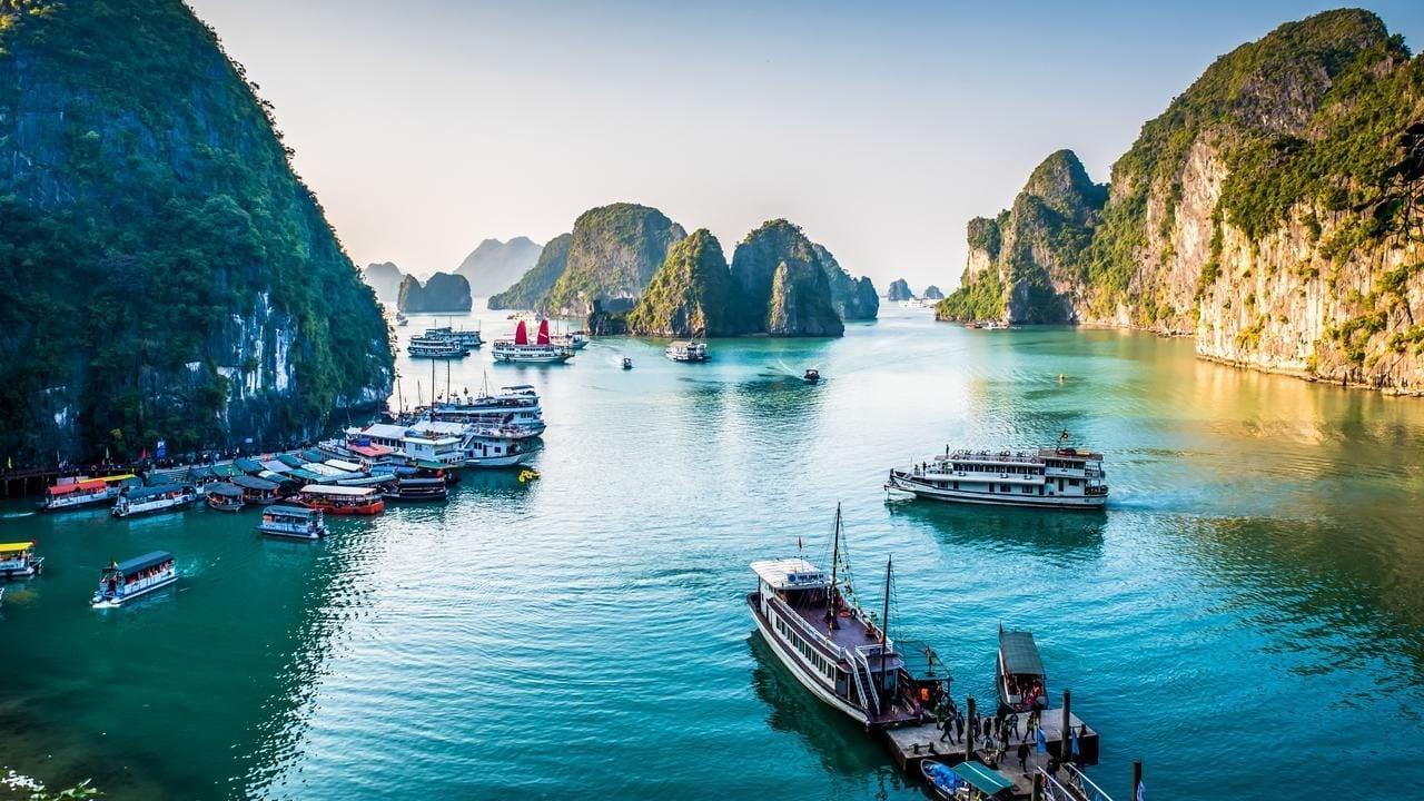 Instalaciones Recreativas Halong Sapphire Cruise