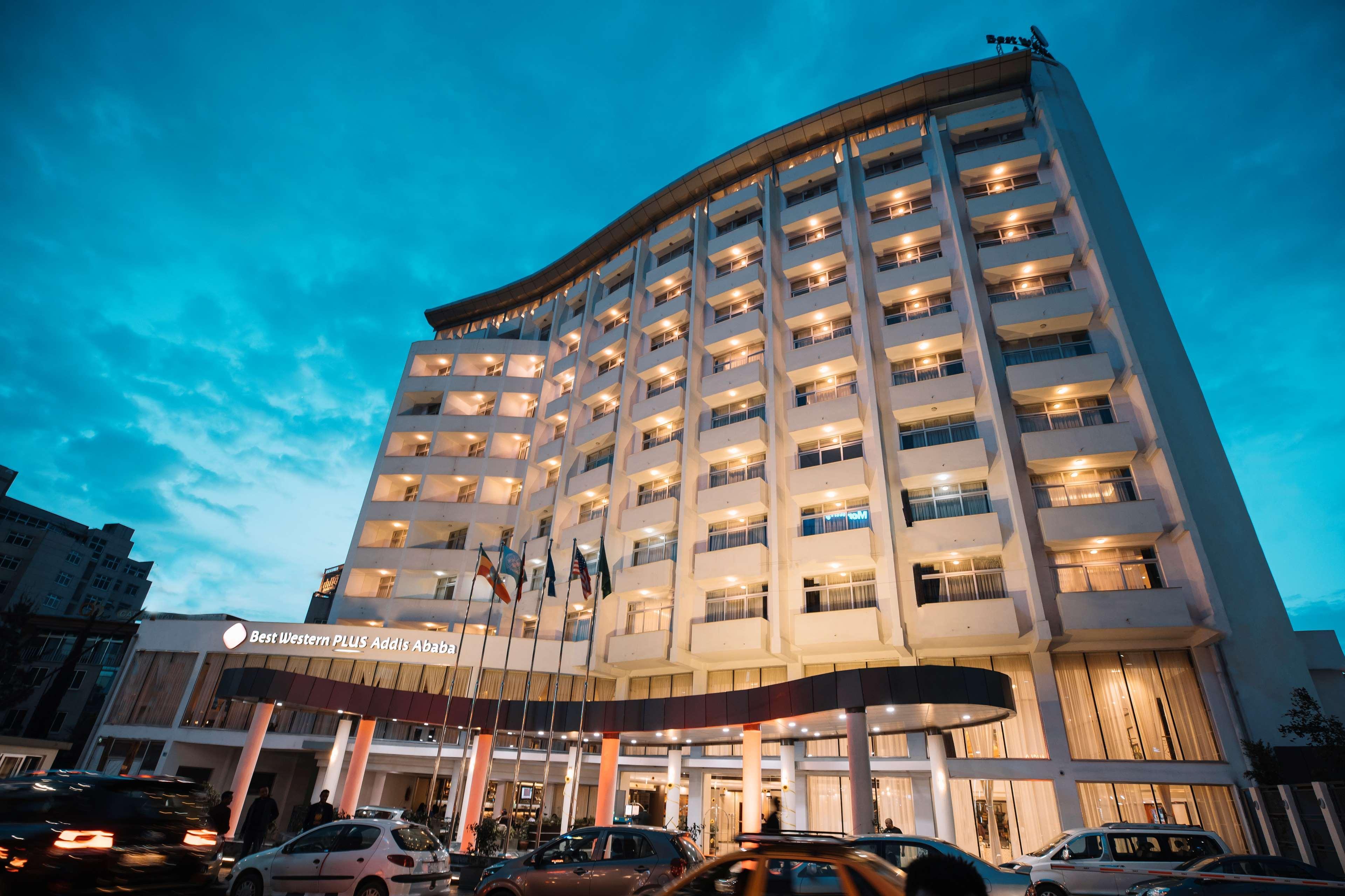 Vista Exterior Best Western Plus Addis Ababa