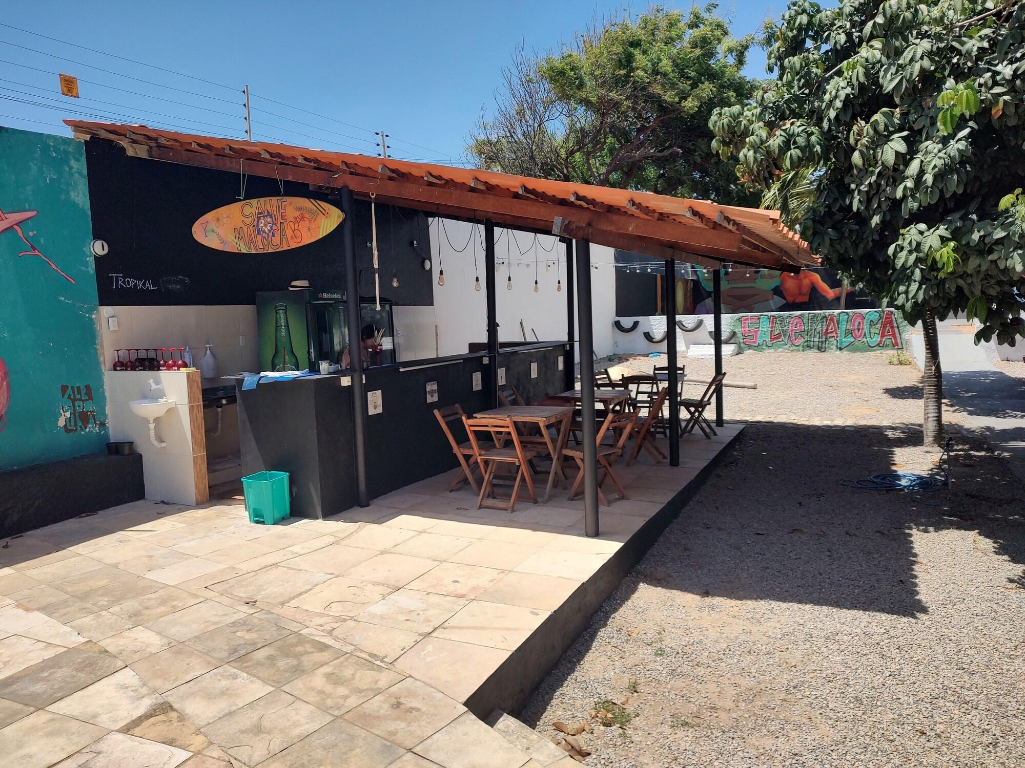 Varios Salve Maloca Hostel