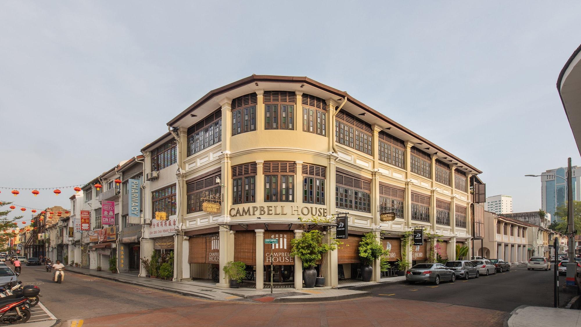Varios Campbell House