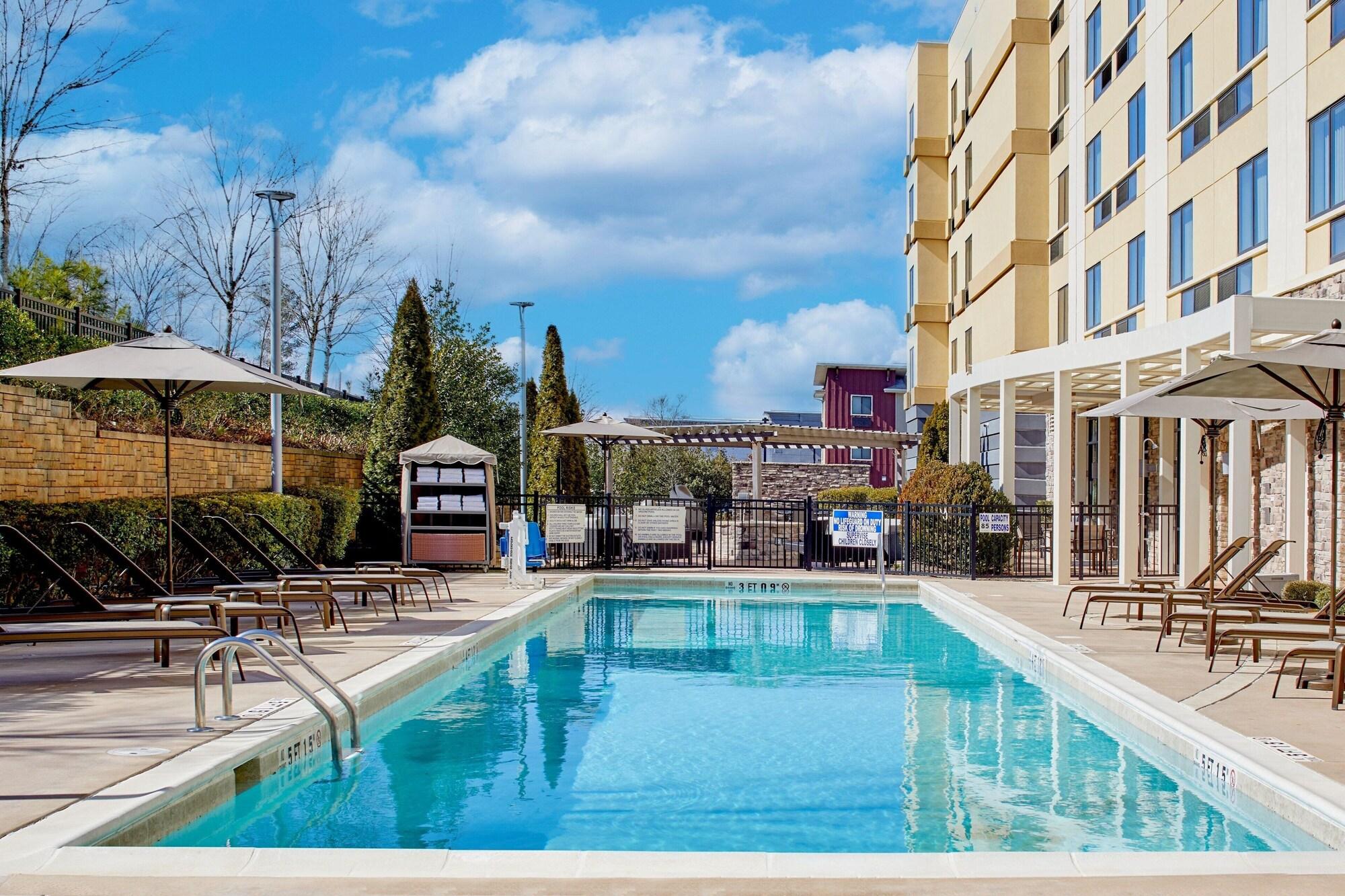 Vista Piscina Courtyard by Marriott Atlanta Lithia Springs