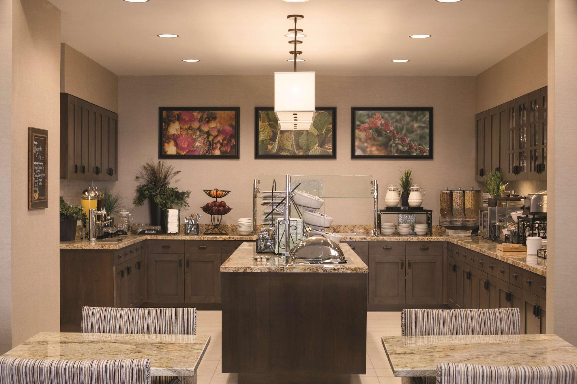 Restaurant Homewood Suites by Hilton Tucson/St. Philip's Plaza Univ