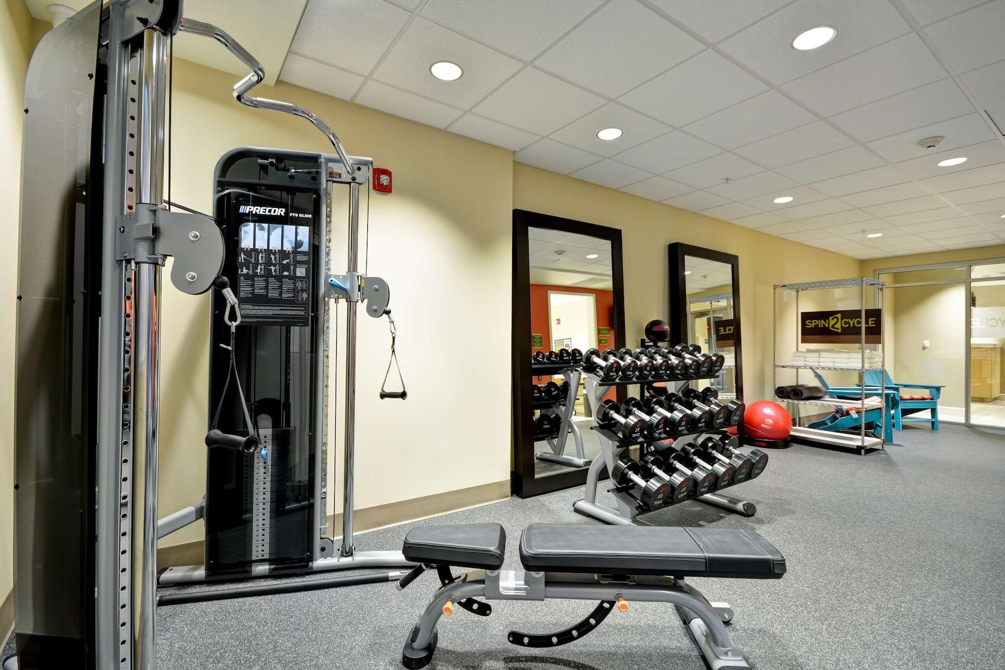 Gimnasio Home2 Suites by Hilton Livermore