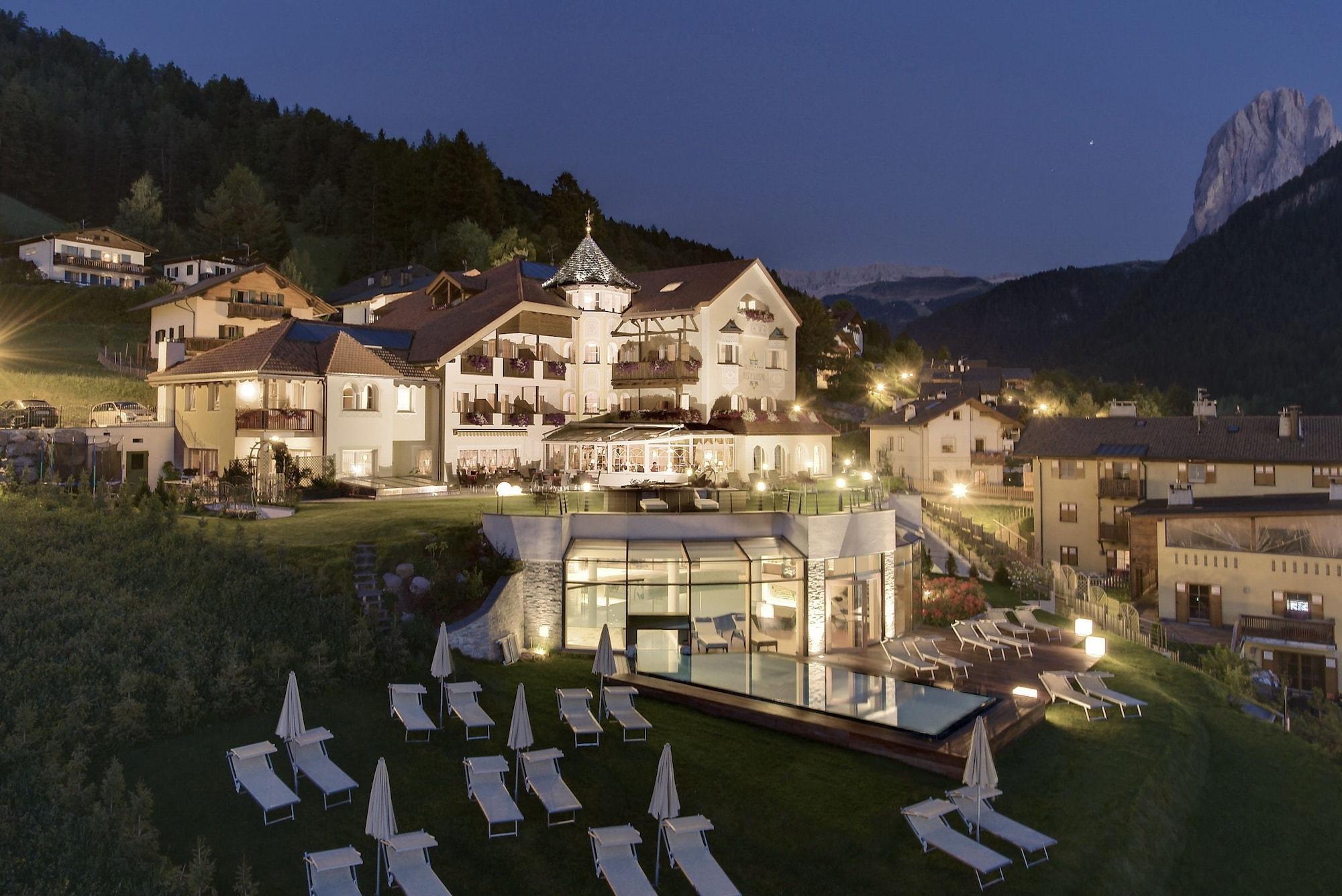 Vista Exterior Alpenheim Charming & Spa Hotel