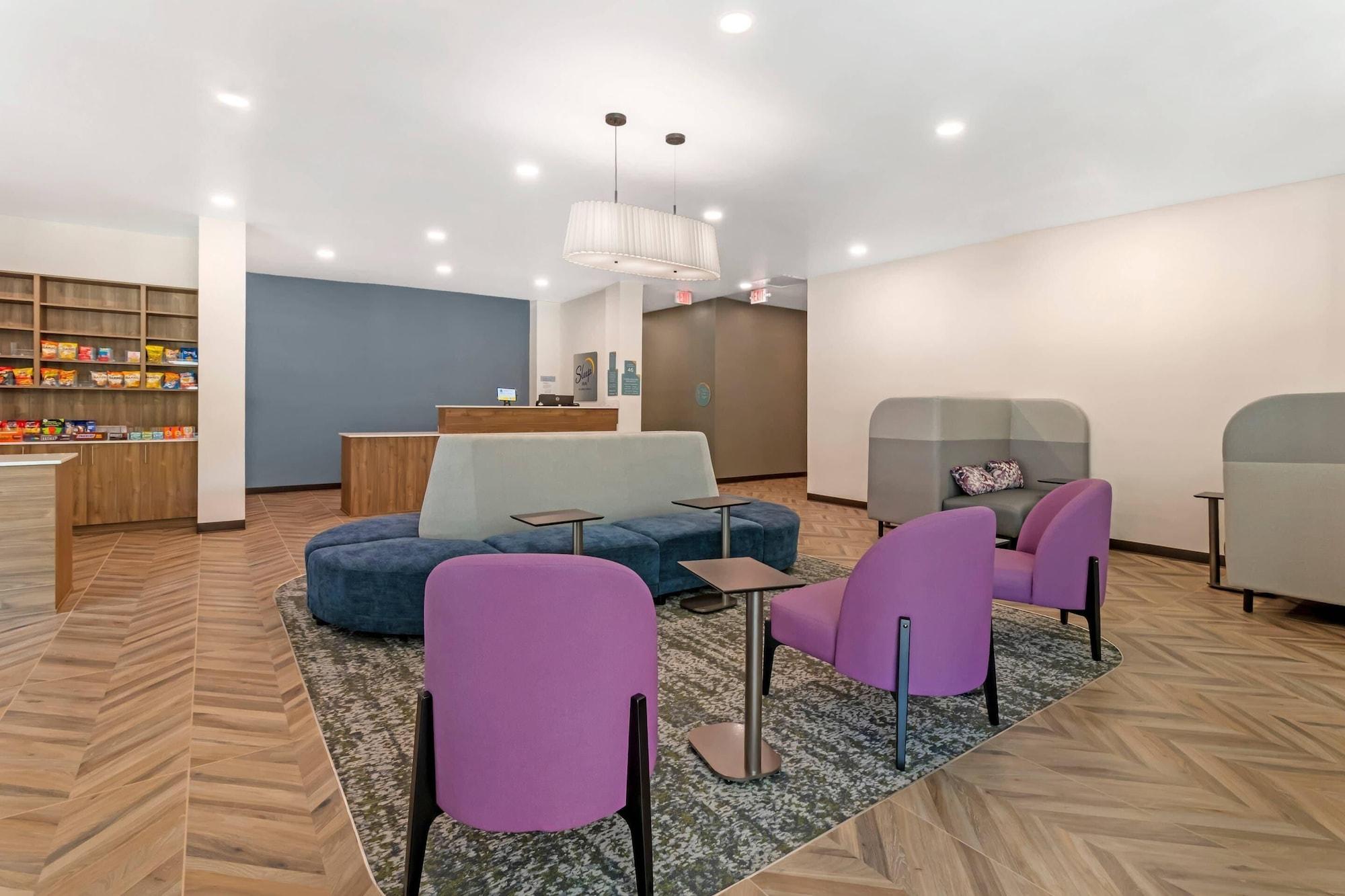 Vista Lobby Sleep Inn & Suites