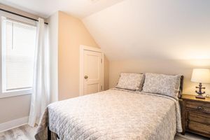 Alquiler Temporario - Beach cottage steps from the sand and surf!!