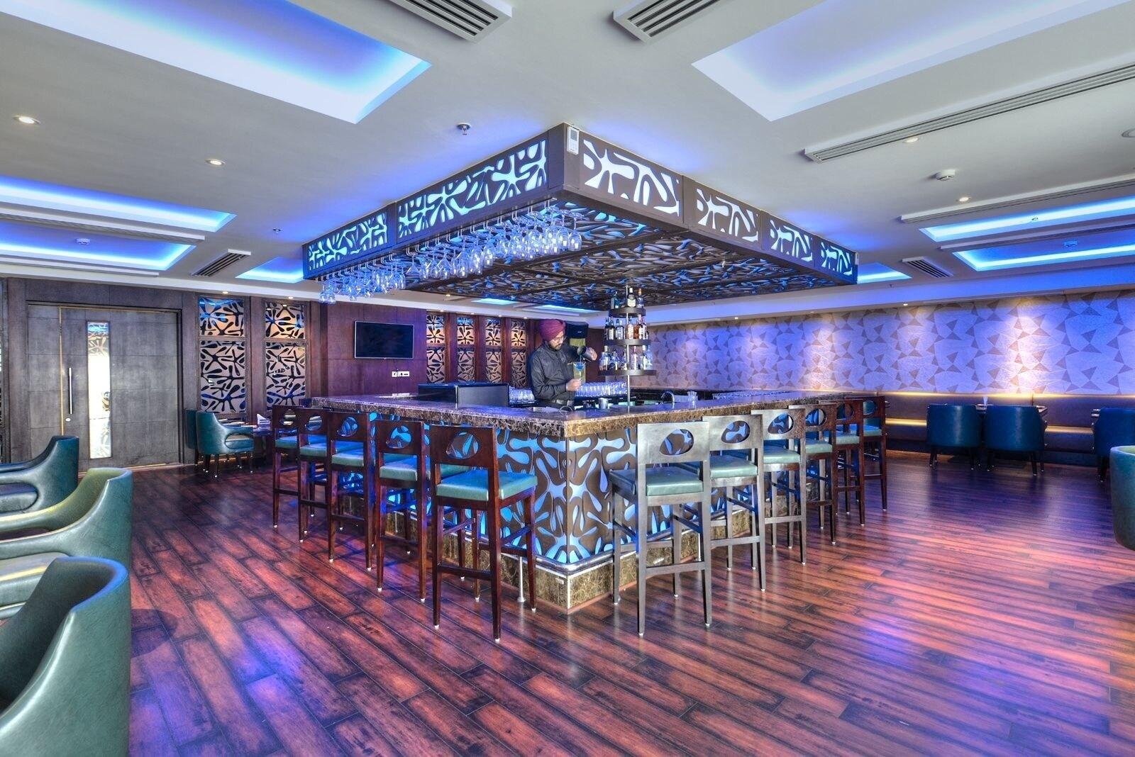 Bar/Salón Hotel Delite Grand