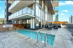 Renta temporal - Luxurious Condo w/ Breathtaking Tower Views | Heart of Downtown