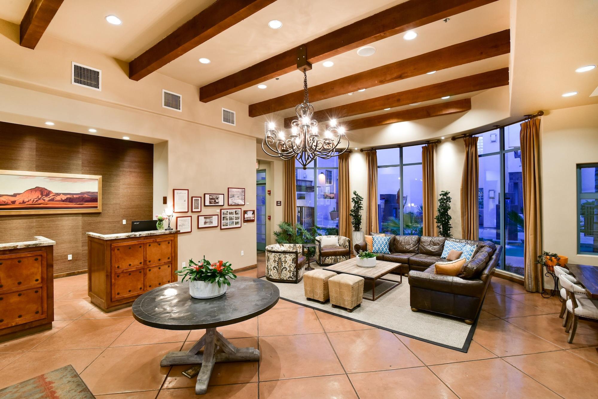 Vista Lobby Lodge on the Desert