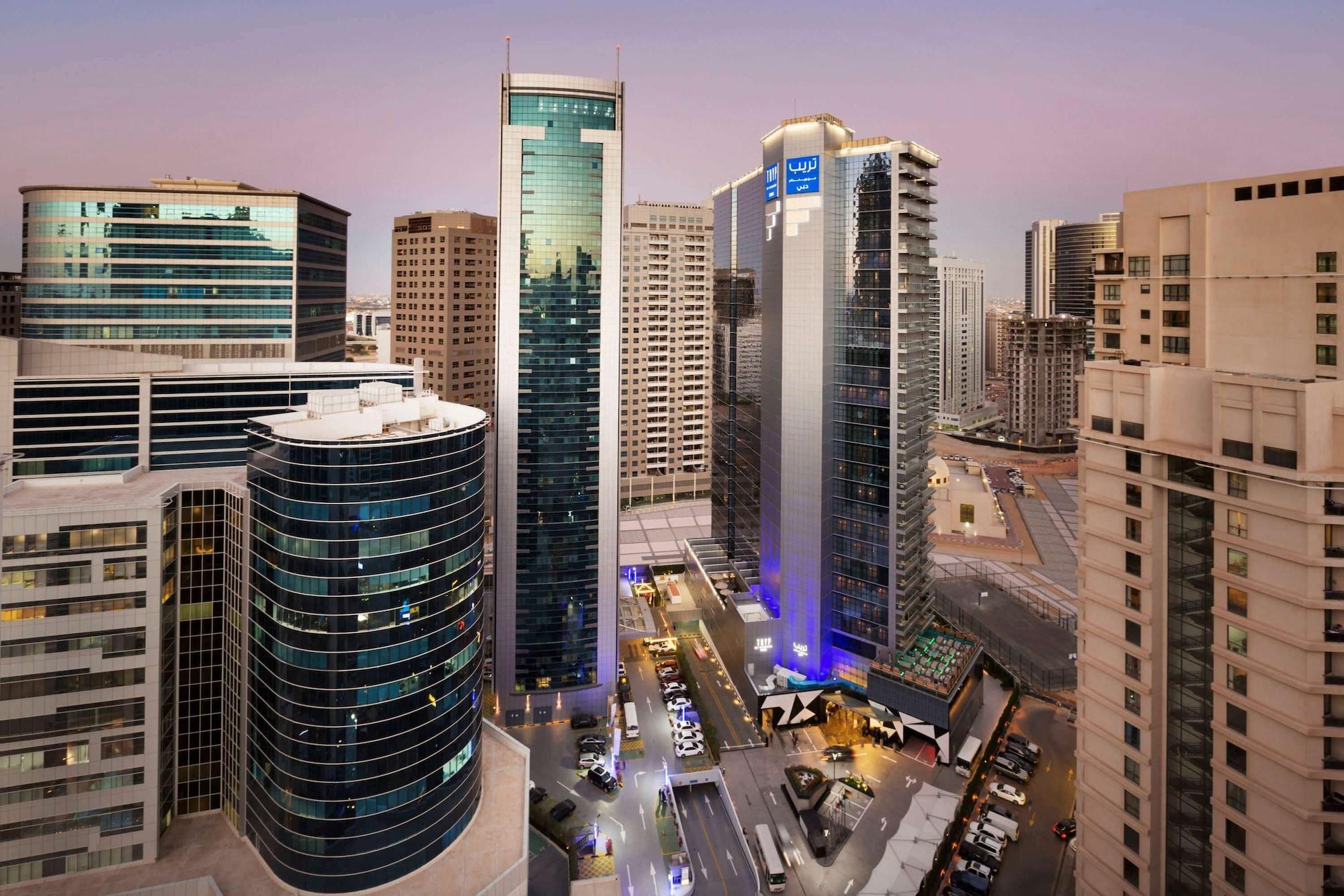 Vista Exterior TRYP by Wyndham Dubai