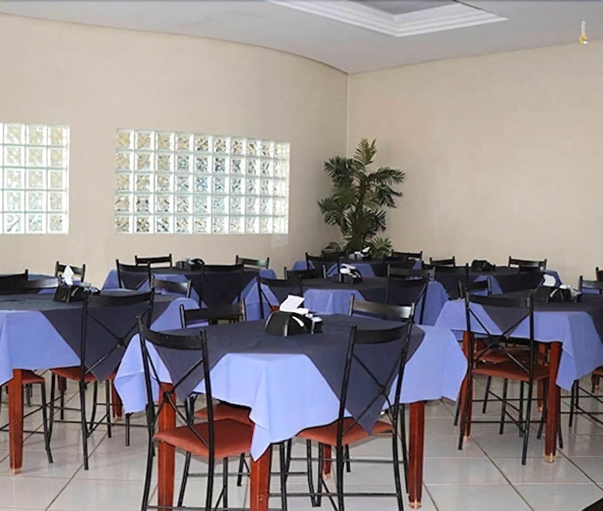 Restaurant Tis Hotel 153