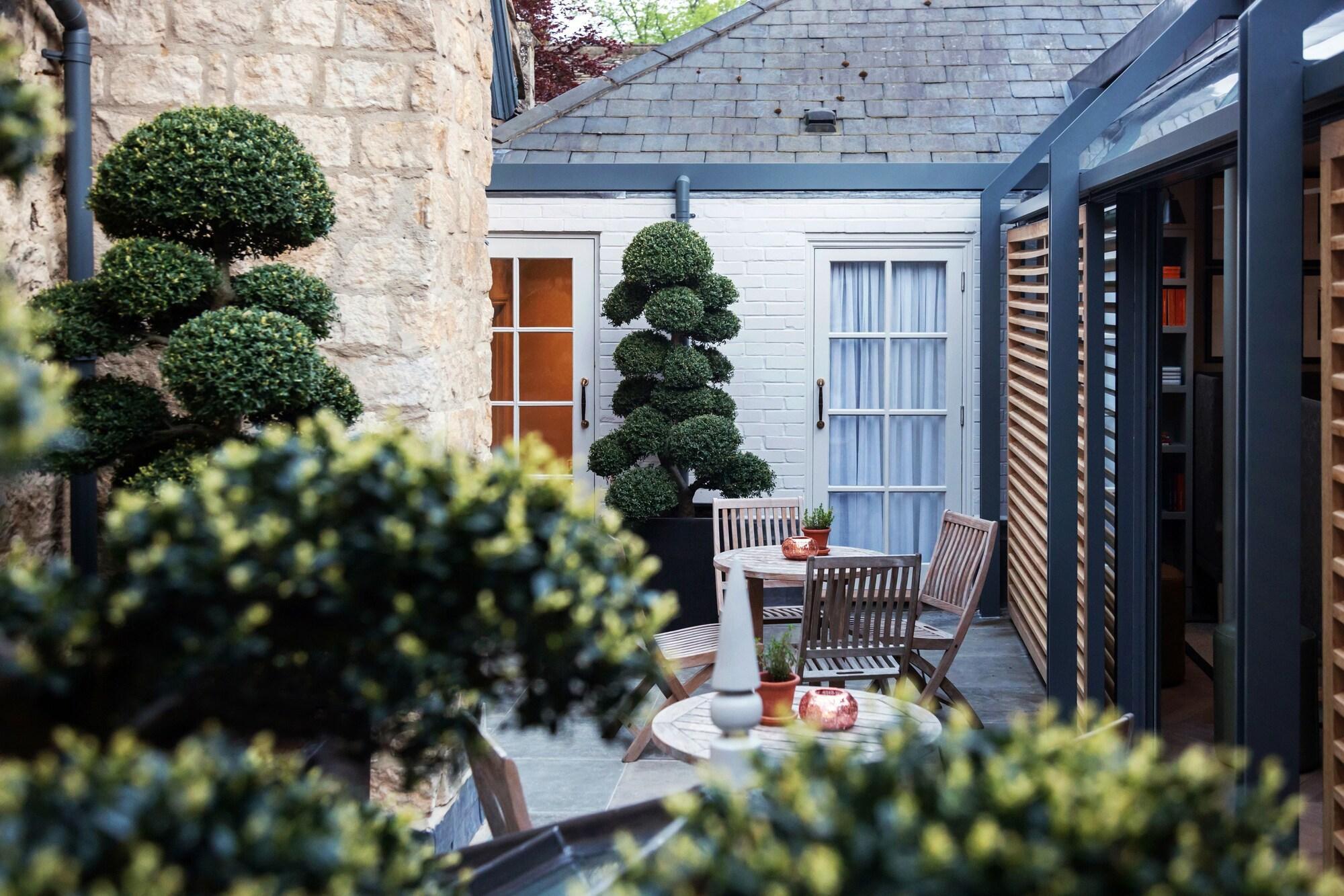 Restaurant Old Parsonage Hotel