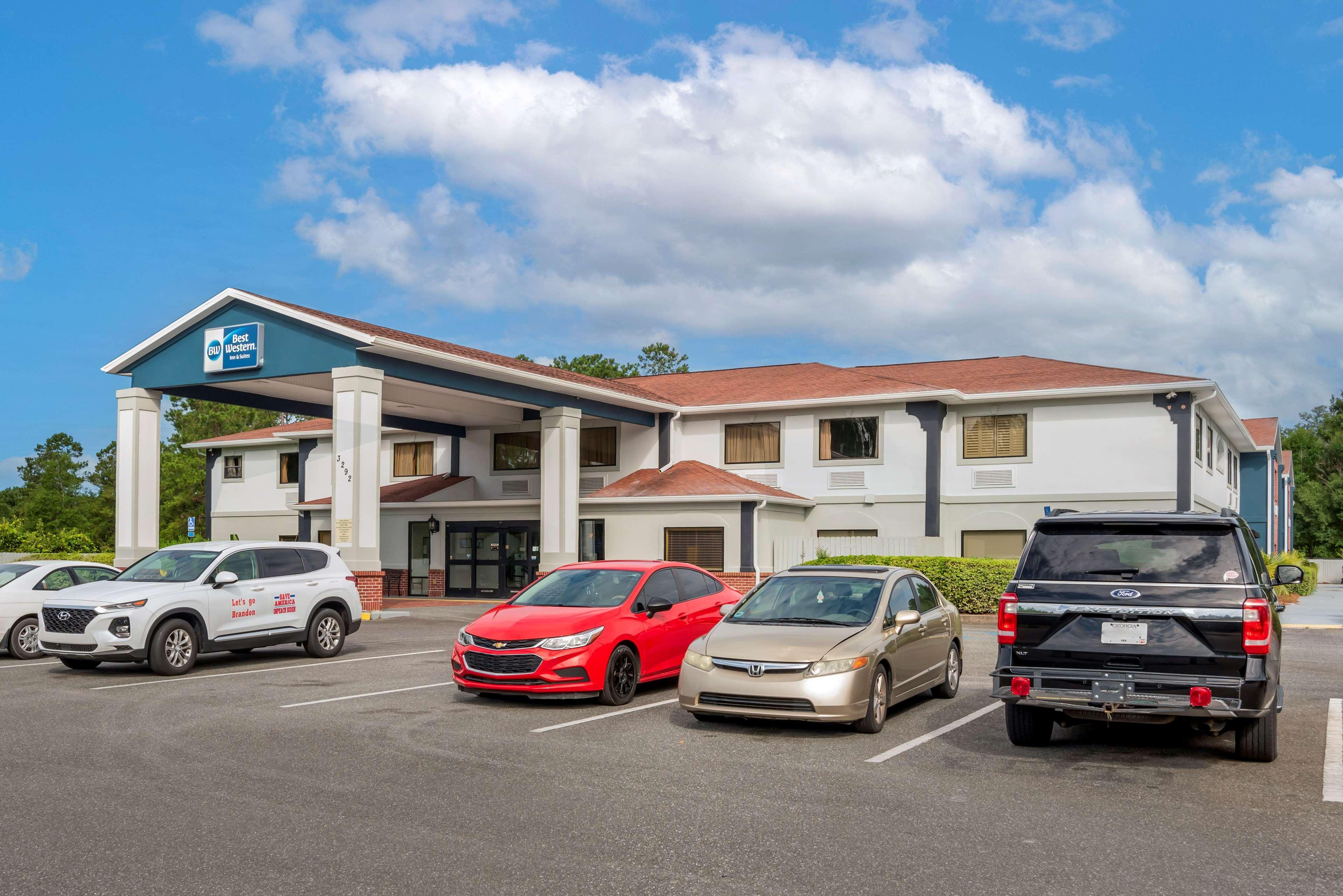 Vista Exterior Best Western Wakulla Inn & Suites