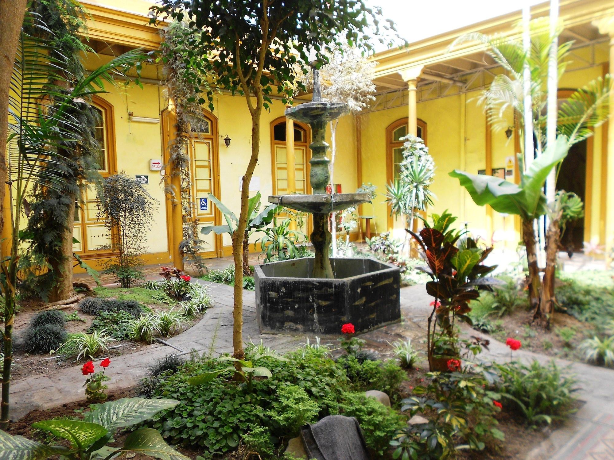 Varios Gran Hotel