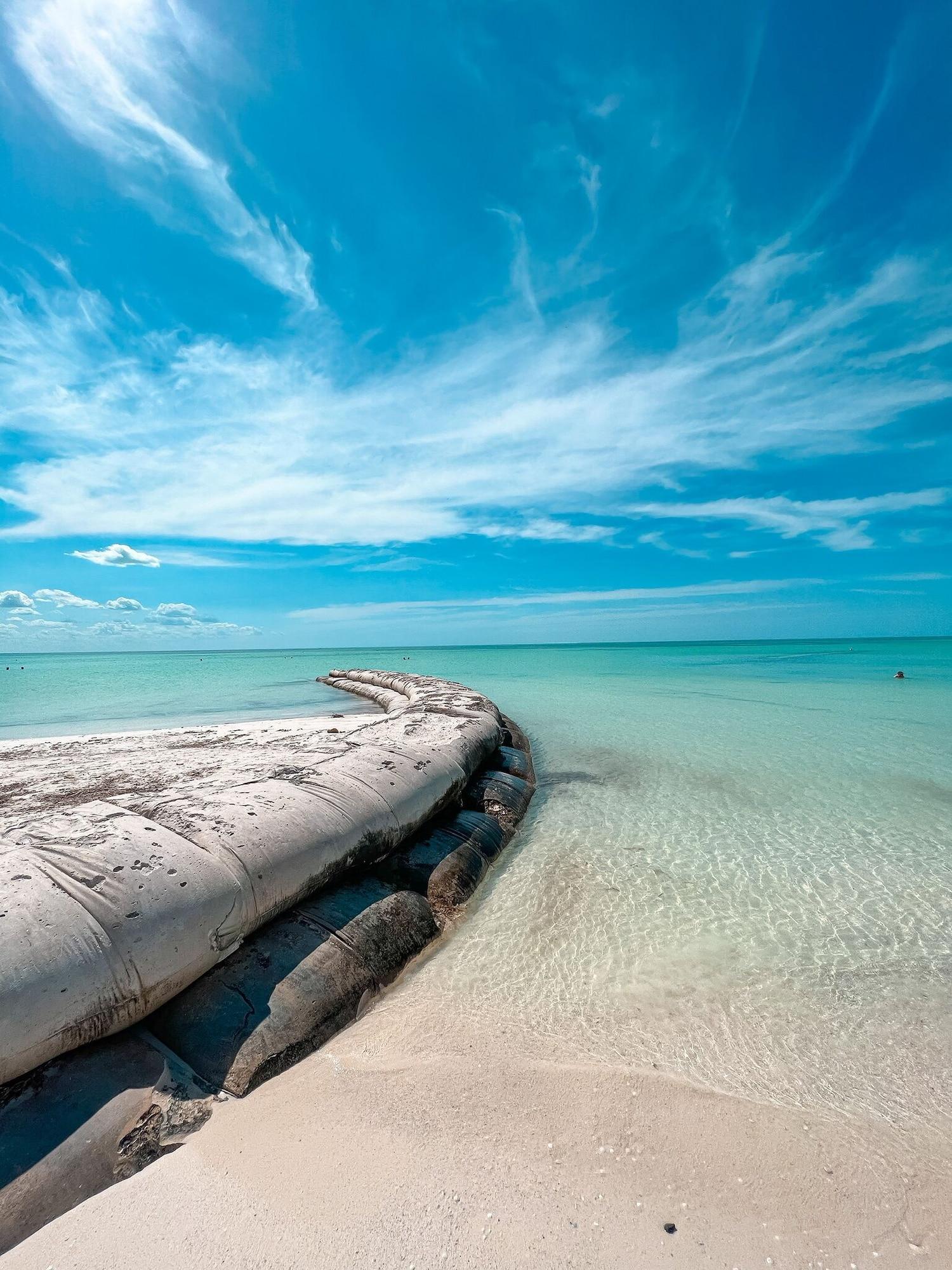 Vista Exterior Whyknot Holbox