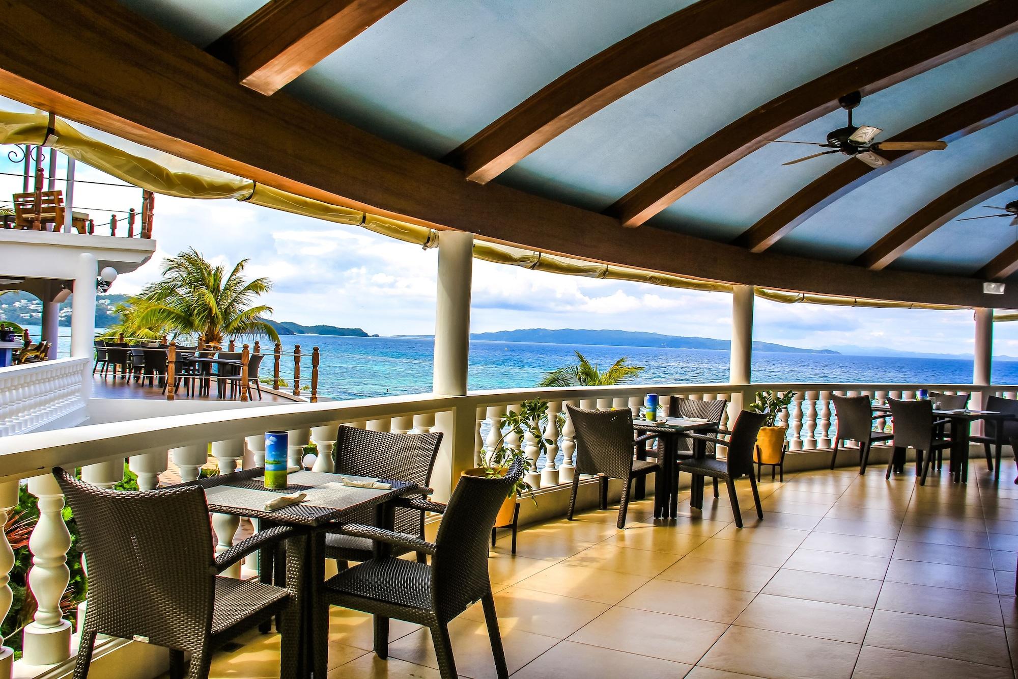 Restaurant Breakfast At Monaco