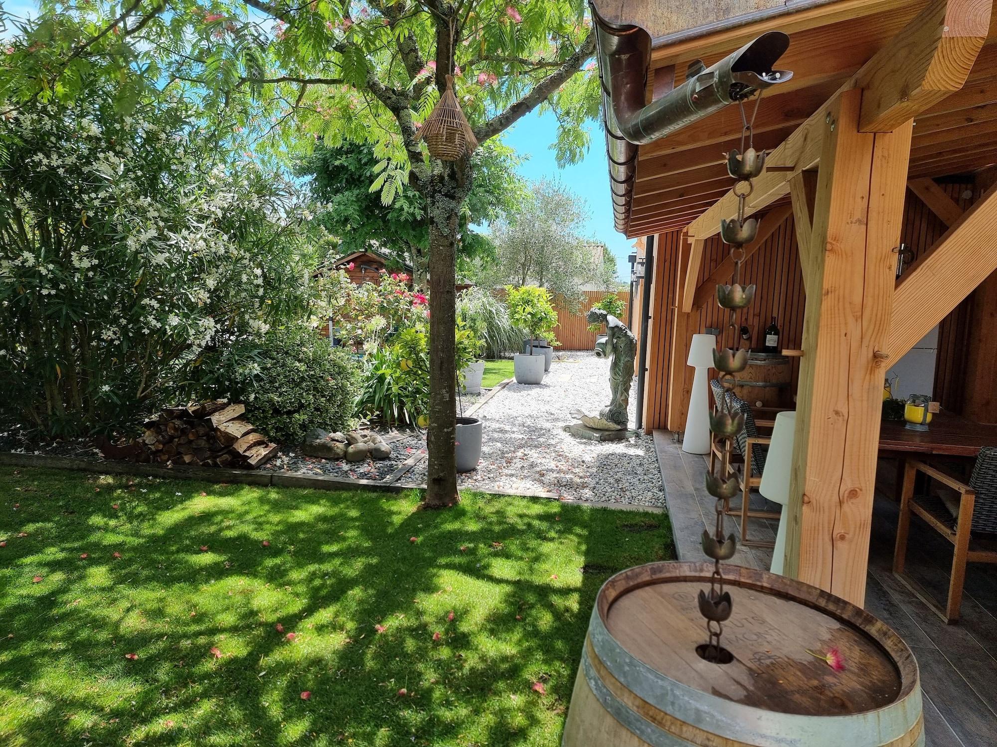 Equipamiento de Habitación Chambre d'hôtes Le Clos des Romarins